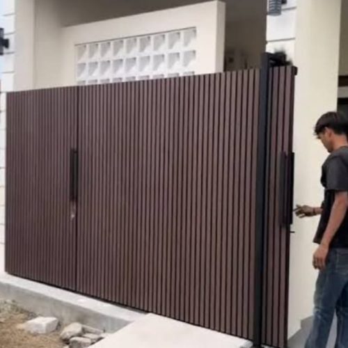 Contoh pintu gerbang 20 - Jasa pembuatan pagar besi Semarang Kendal